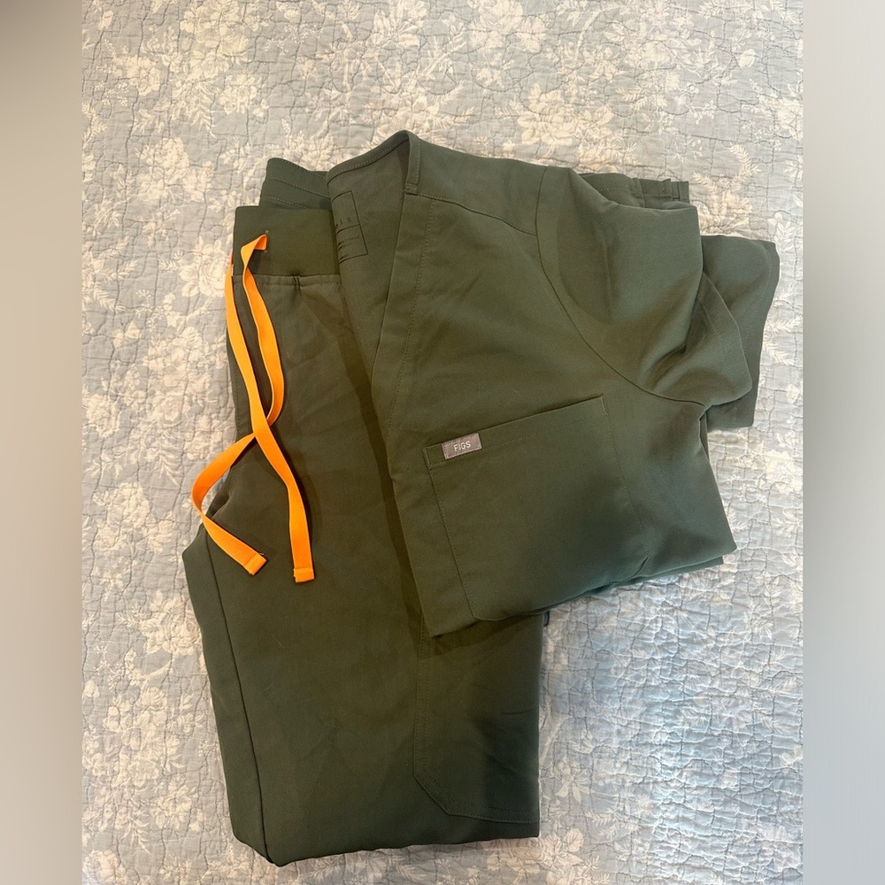 Figs women uniform